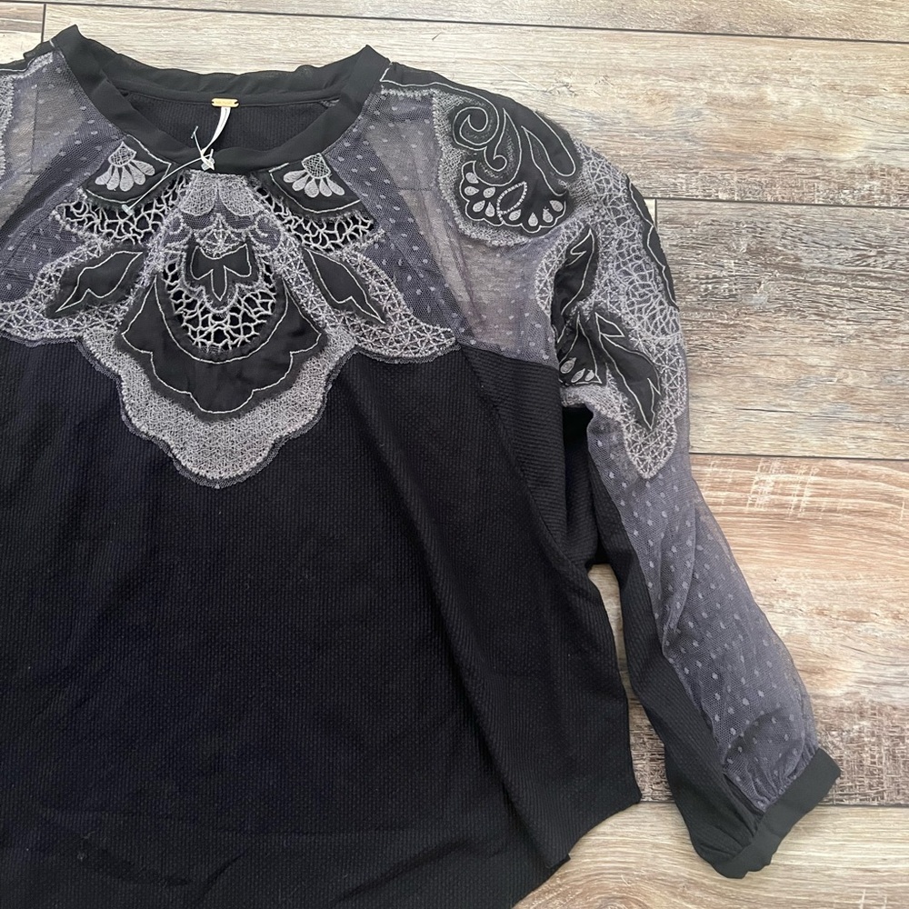 NWOT Free People Toni Sheer Embroidered Crochet Lace Thermal Top size xs - Picture 6 of 7